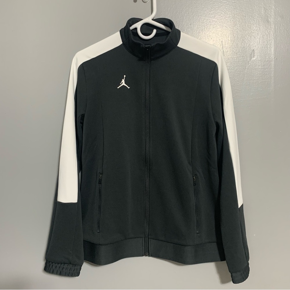 Air Jordan Full-Zip Jacket Basketball Gray White Women's Size M CN5364-060 NWT‎